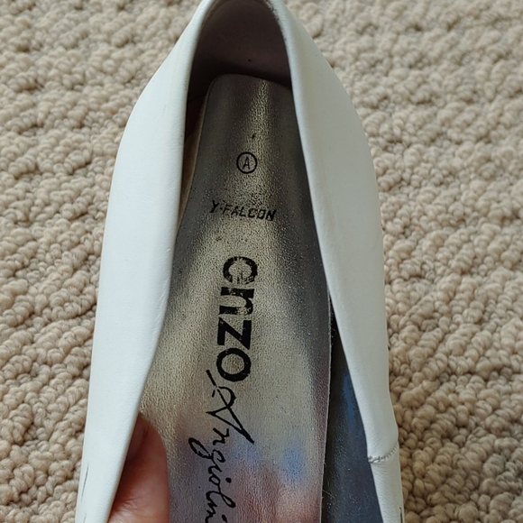 Vintage Enzo heels Size 6 1/2 - Picture 3 of 4